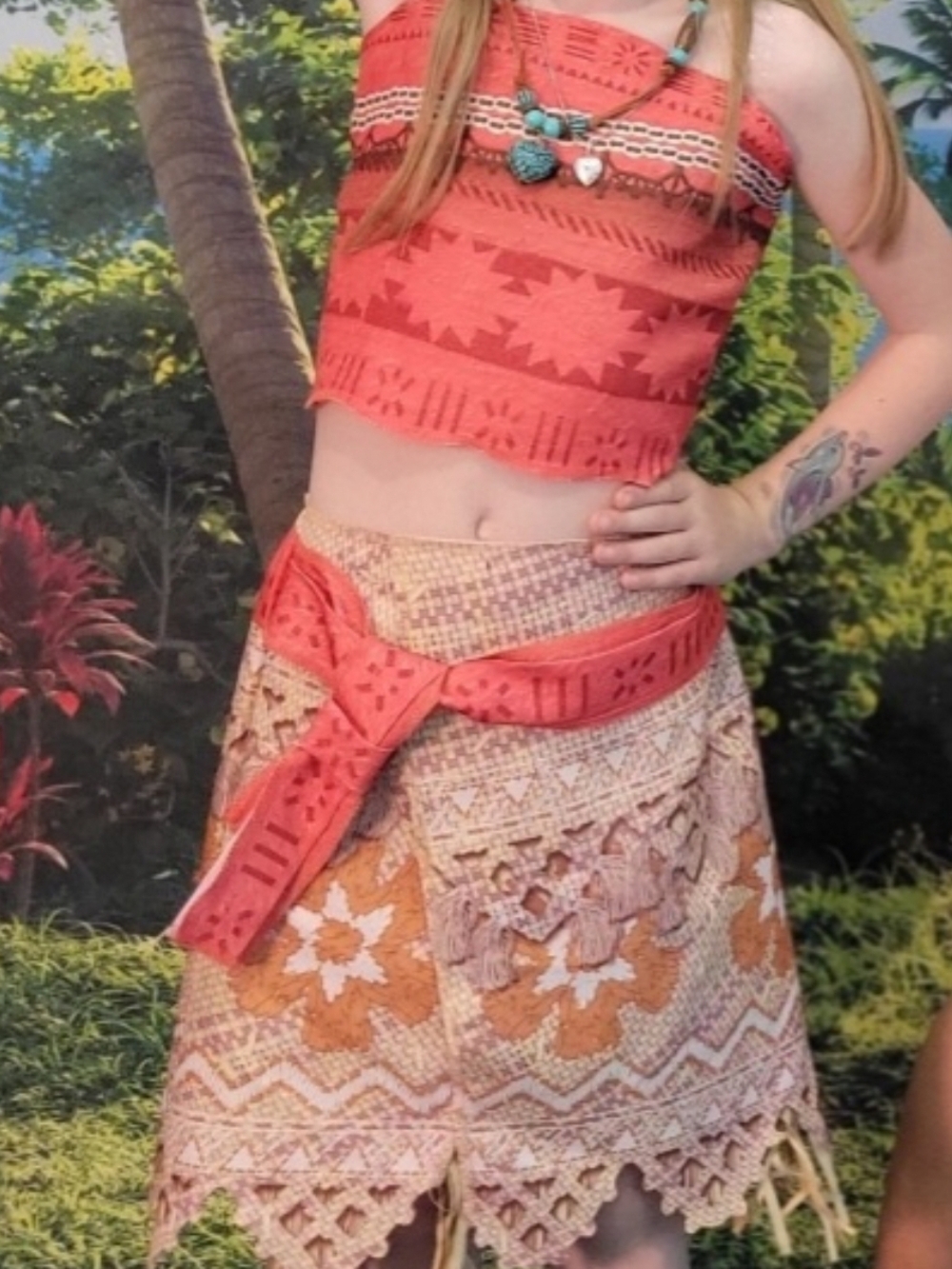 Disney Coral and Beige Moana-Inspired Girls Costume Size 6